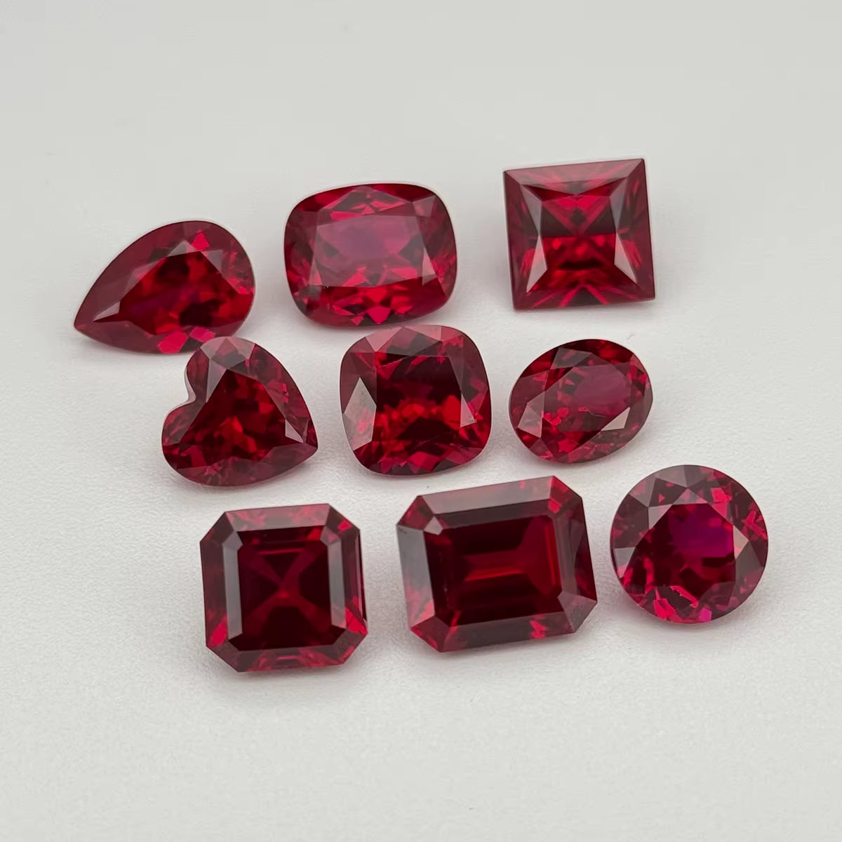 HQ GEMS Czochealski Pigeon Blood Red Ruby7A Hand Cut 8X10Mm 4Ct Emerald Cut Lab Grown Ruby Heat Treated Ruby Lab Ruby