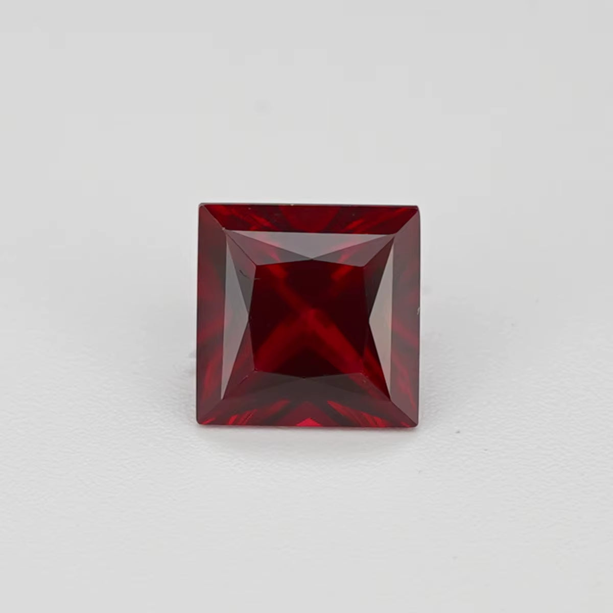 HQ GEMS Czochealski Pigeon Blood Red Ruby7A Hand Cut 8X10Mm 4Ct Emerald Cut Lab Grown Ruby Heat Treated Ruby Lab Ruby