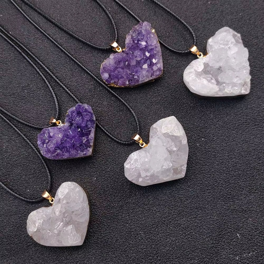 Uruguay Natural Amethyst Cluster Pendant White Crystal Irregular Tooth Cave Heart-Shaped Necklace Gemstone Material